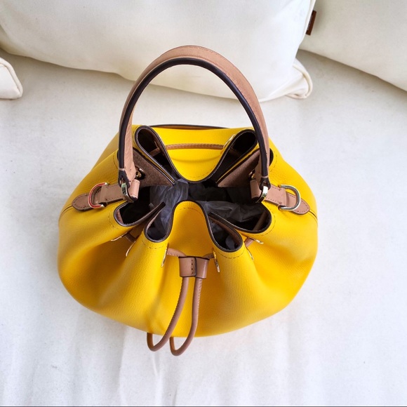 Kate Spade Vivian Bucket Bag EUC - Picture 8 of 16